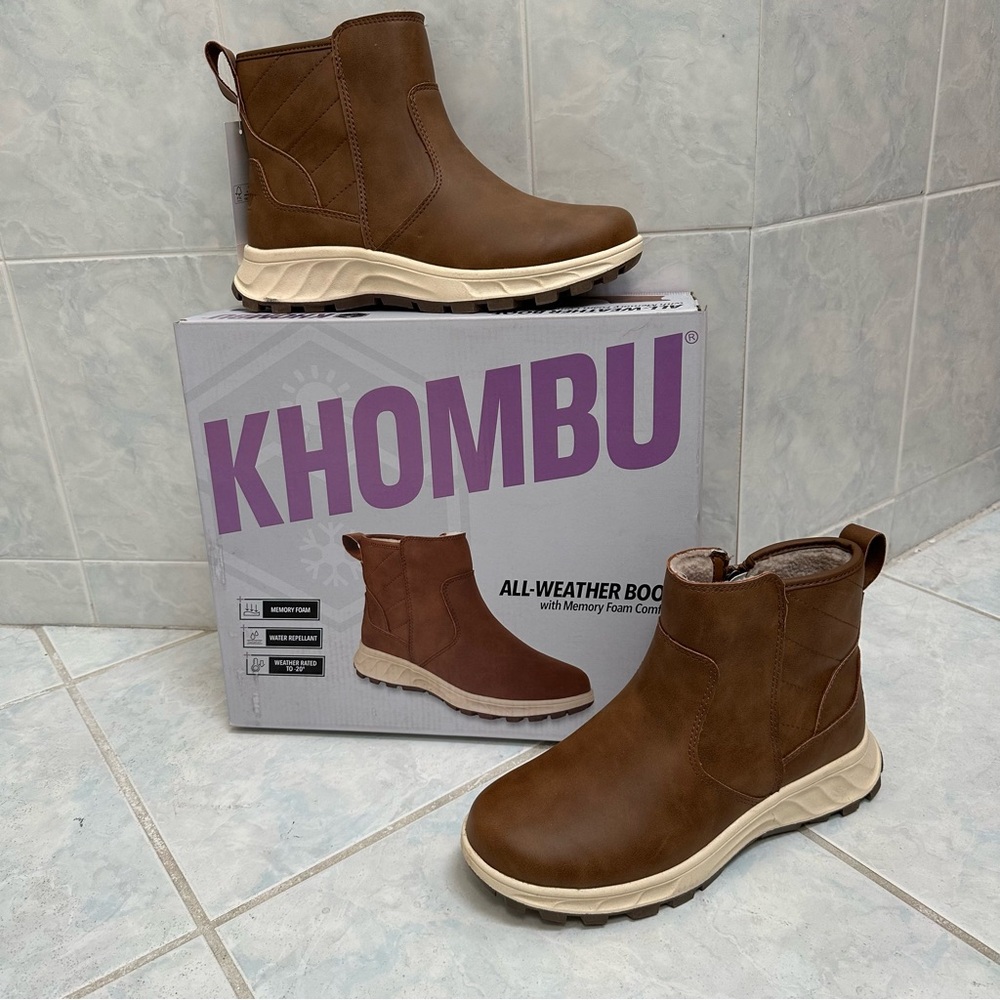 NWT Khombu Women’s Brown All-Weather Boots size 8